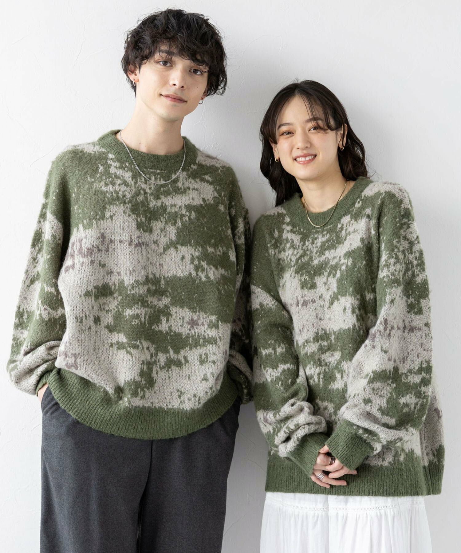 【UNISEX】総柄/モヘアクルーネックニット